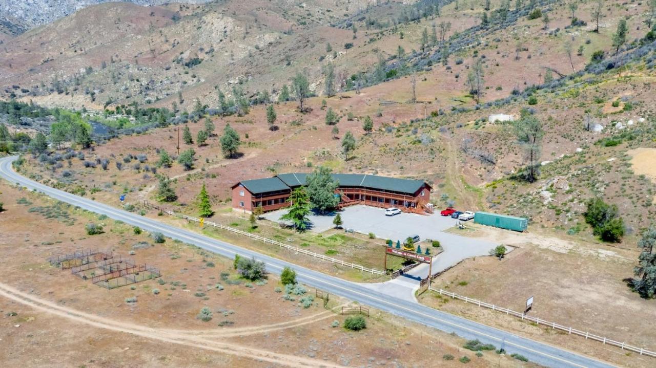 Corral Creek Lodge 컨빌 외부 사진