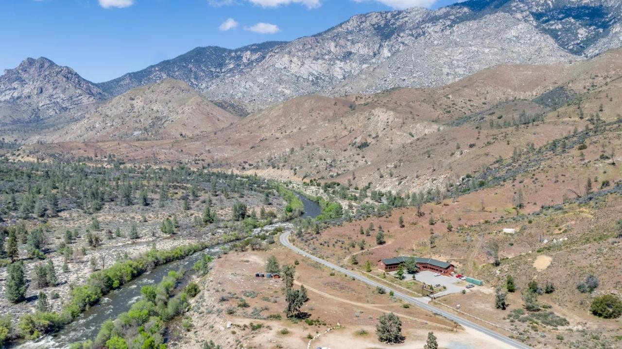 Corral Creek Lodge 컨빌 외부 사진